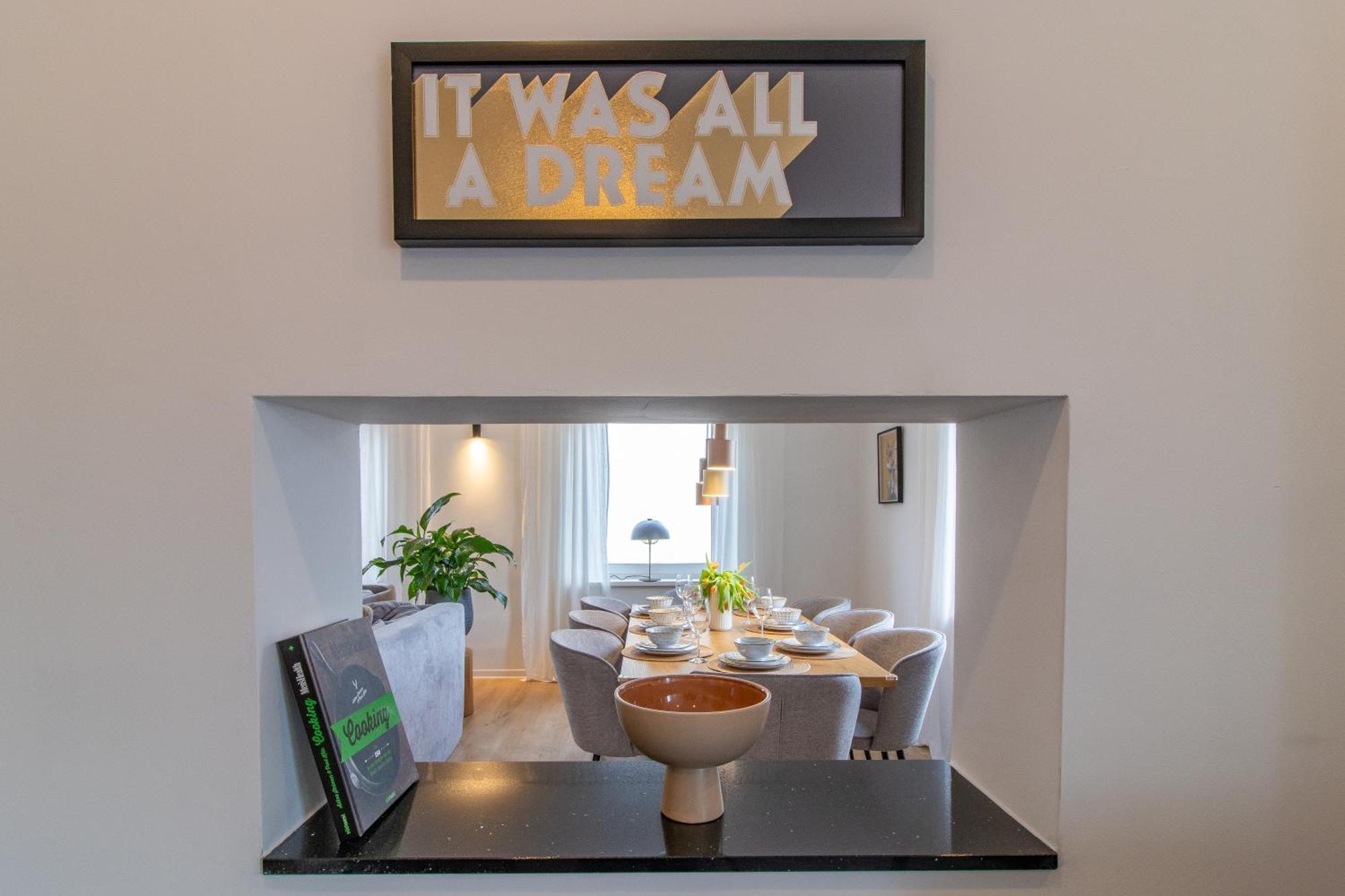 Stilvolles City-Apartment I Netflix I Wlan L Stellplatz I Zentral Шварценберг Екстер'єр фото