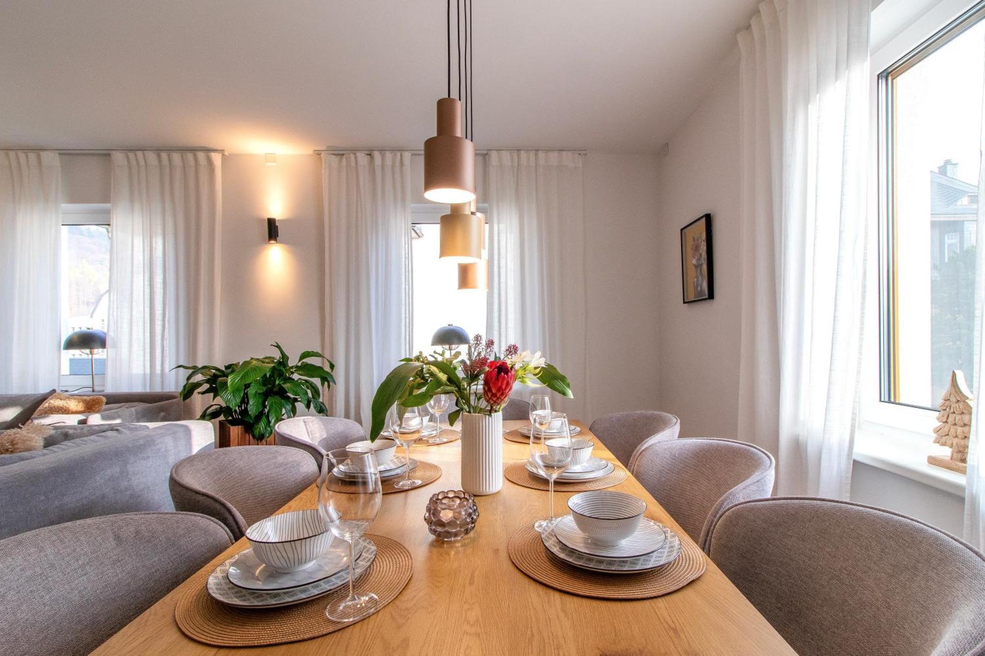 Stilvolles City-Apartment I Netflix I Wlan L Stellplatz I Zentral Шварценберг Екстер'єр фото
